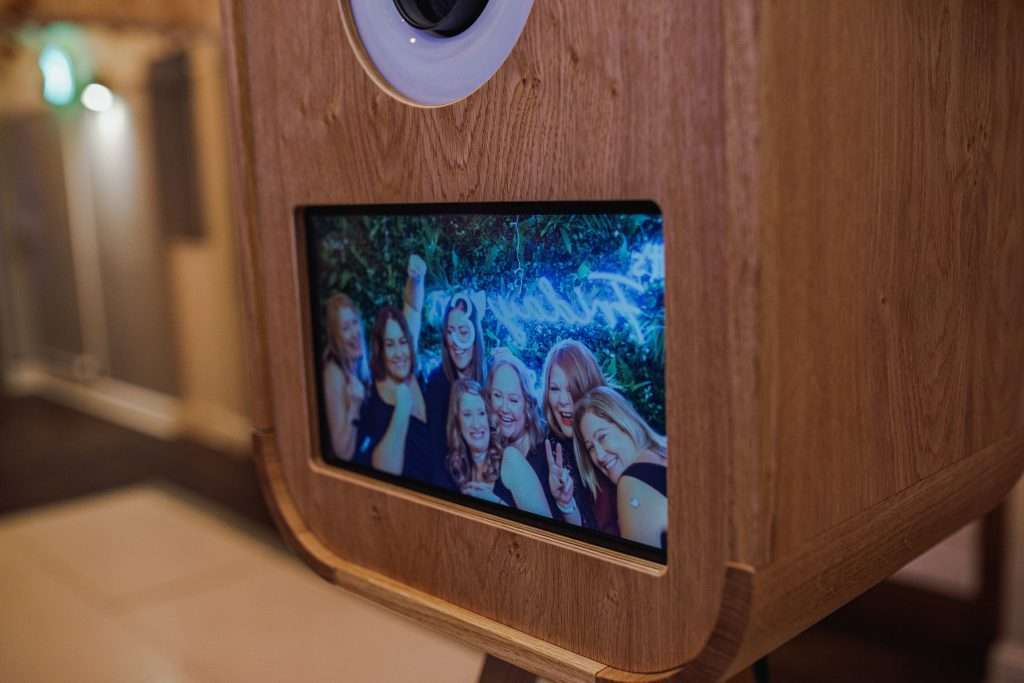 Iinteractive fun all evening long.