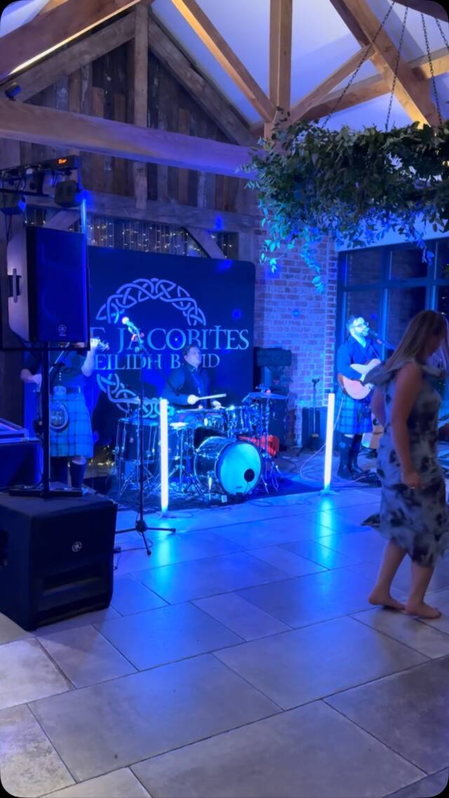 Great to join The Jacobites as the evening entertainment @thirsk_lodge_barns for this evenings wedding. Congratulations Alexander & Susanna #luxuryphotobooth #luxurywedding #bridetobe #bride #weddinginspiration weddinginspo weddingideas weddingentertainment photoboothhireyorkshire photoboothhireyork photoboothhireleeds photoboothhirenorthyorkshire barnwedding vintagewedding weddingsupplier weddingplanner weddingday wedding