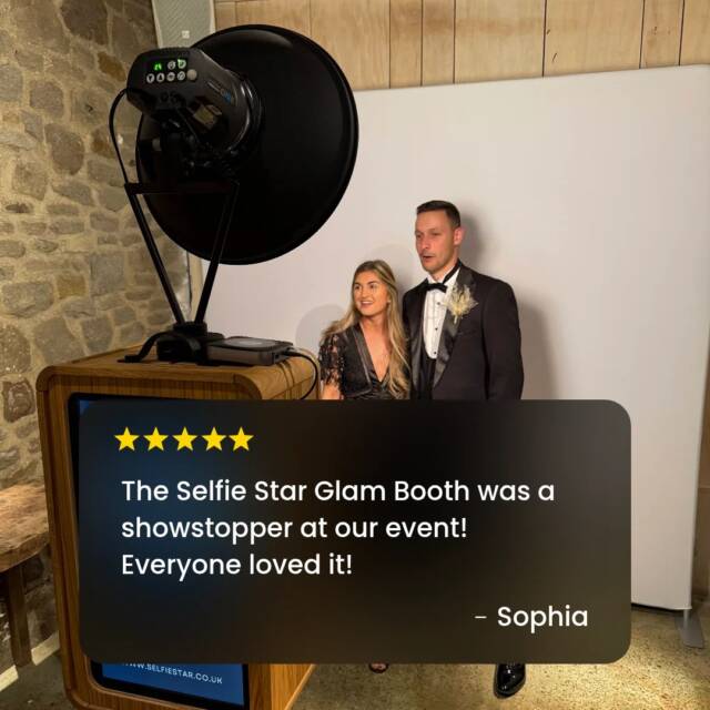Capture the A-list vibe at your event! 📸✨ Every shot is pure Instagram-gold. Ready to glam it up? Link in bio to book your selfie moment! #LuxuryPhotoBooth #EventGlamour #HolidayParty #InstagramGold